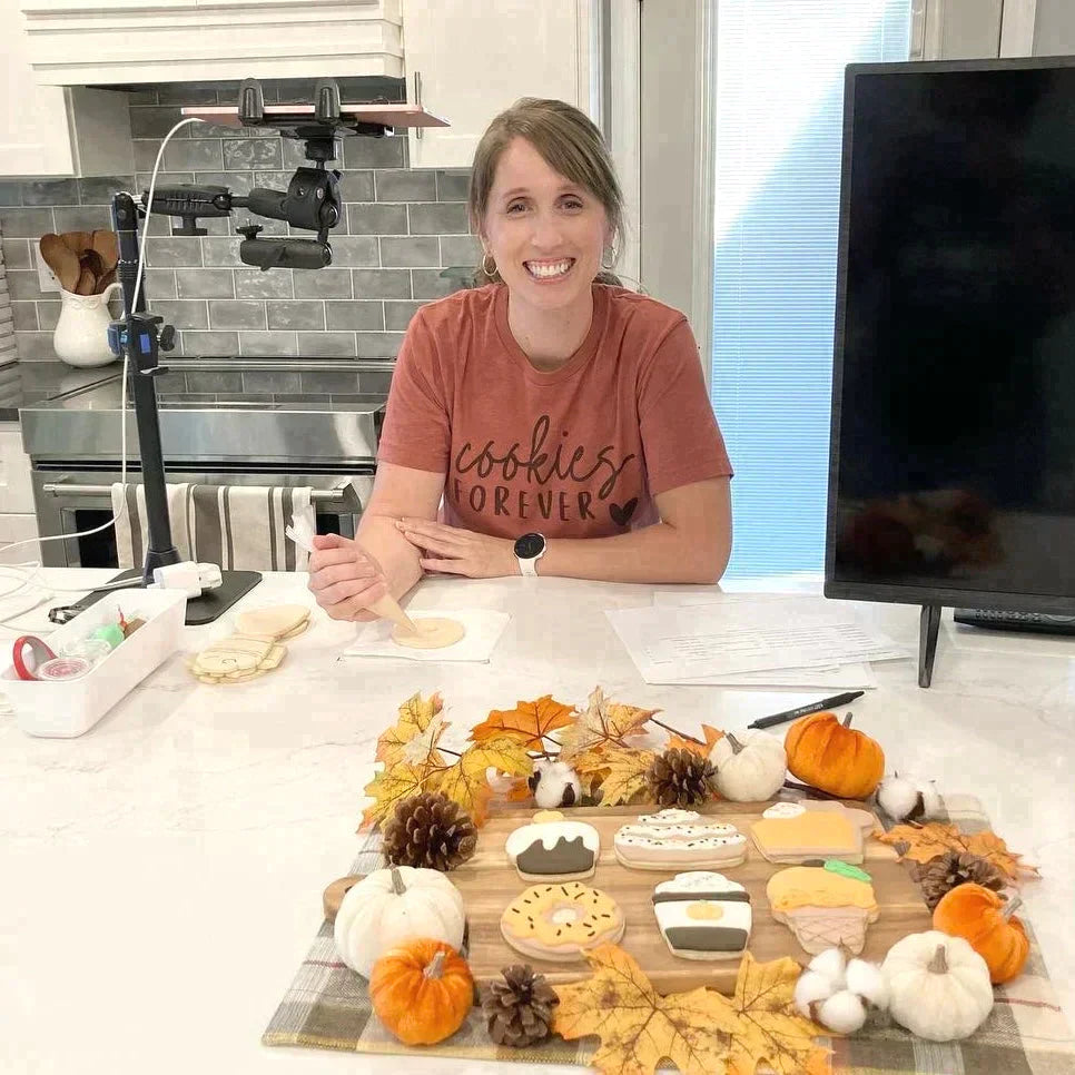 Gingerbread2 Adult Beginner Cookie Class - Sat 12/9 9:30 am